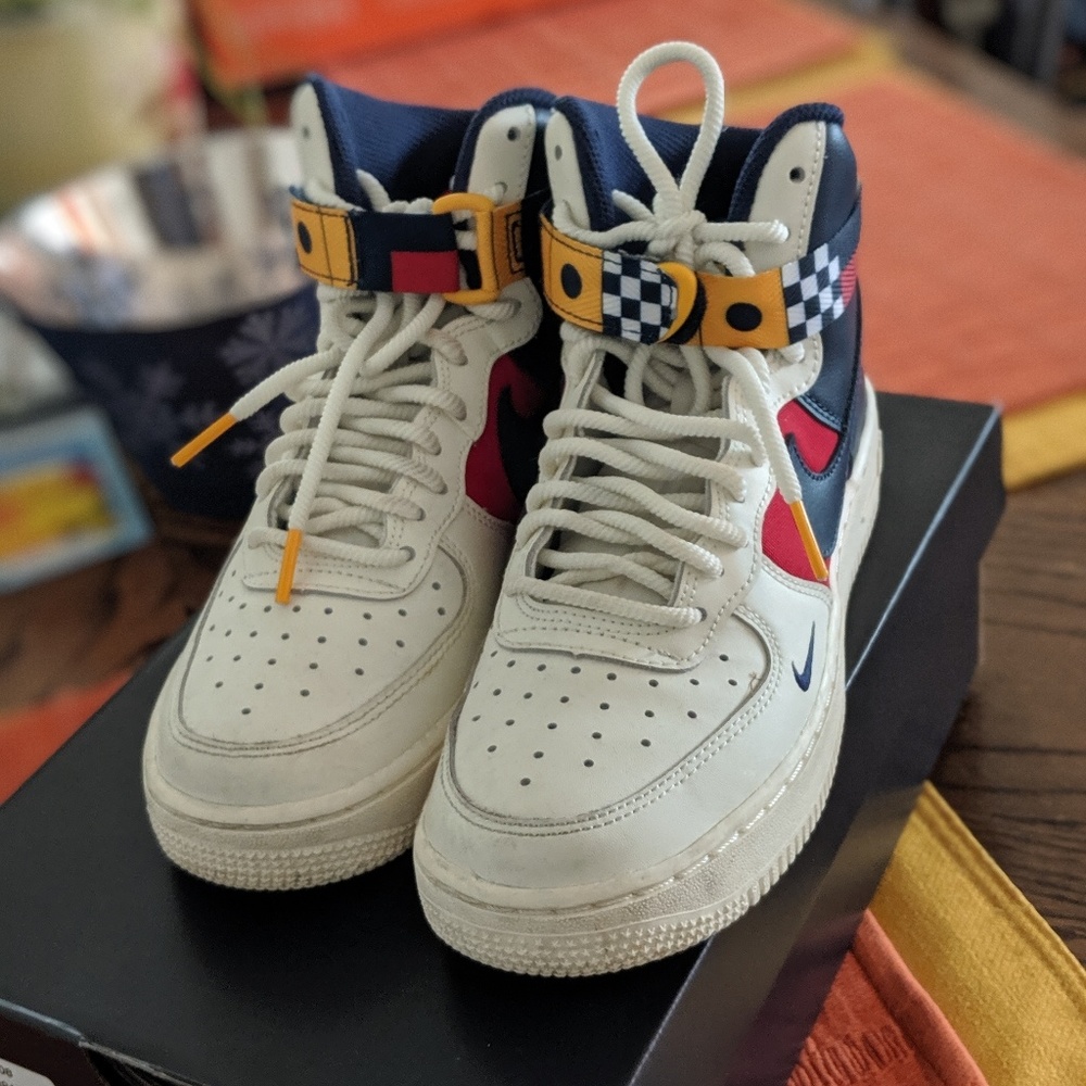 Nike Air Force 1